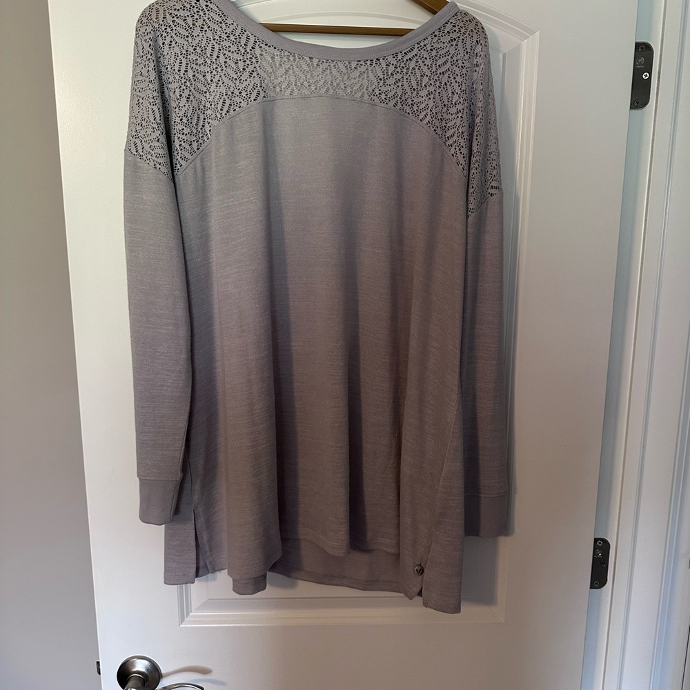 Avia Women's Gray Long Sleeve Top with Lace Detail